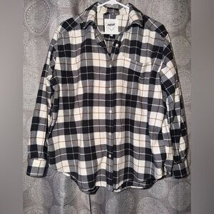 Aerie Women’s Black and White Plaid Flannel Shirt